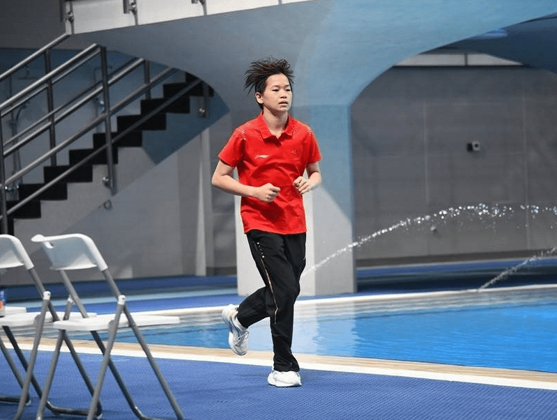 关于刷新纪录首场状态出色，尤文图斯观众沸腾！，Doinb重返赛场比赛高潮迭起的信息