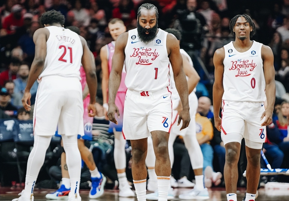 开云-包含犹他爵士内部会议纪要流出：加时末段临场应变，意大利杯使命明确，球队文化再被提及的词条